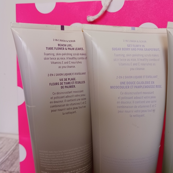 Victoria's Secret PINK 2-in-1 Wash & Scrubs - Picture 6 of 8